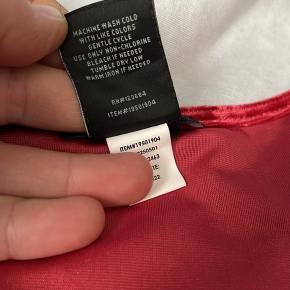 Red Crushed Velvet Bell-Sleeve Mini Dress - Picture 5 of 7